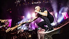 Neekaná smrt. Zpvák Chester Bennington odeel dobrovoln z tohoto svta v...