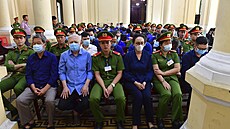 Vietnamský odvolací soud potvrdil trest smrti pro realitní magnátku Truong My Lan. (3. prosince 2024)