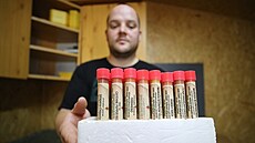 Firma Tomáe Petery nabízí i nepeberné mnoství koenících smsí nebo více i...