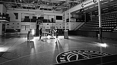 Natá�ení klipu pro hymnu basketbalového D��ína v proslulé Maroldovce, kterou...