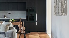 Nábytek a um�lecká díla vybíral architekt spole�n� se stylistkou.
