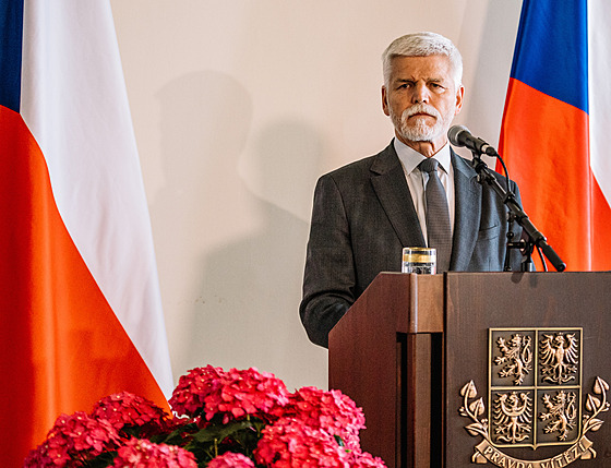 Prezident Petr Pavel po jednání o důchodové reformě s ministrem práce a...
