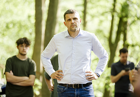 Ministr �ivotního prost�edí Petr Hladík, akce na podporu vzniku národního parku...