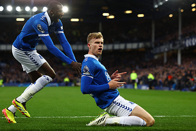 Everton po záchraně v anglické lize stáhl odvolání proti odečtu dvou bodů