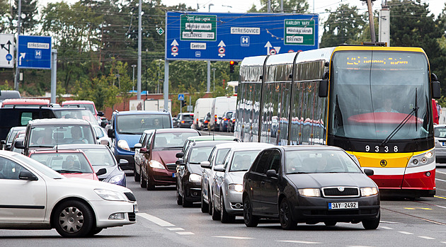 Vyrobili kolaps, tak ho mají. Politici aktivně pracovali na dopravním fiasku v Praze