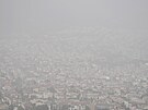 Africký prach ze Sahary pokryl Atény v ecku. (24. dubna 2024)