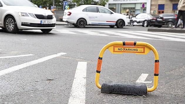 Ukzka novho systmu pro kontrolu parkovn zsobovn v Praze