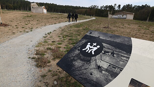 Areál památníku obtem holocaustu v Letech (23. dubna 2024)