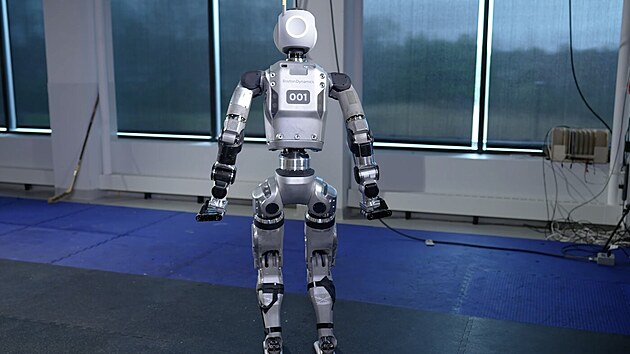 Nov robot Atlas