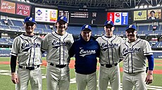etí hrái z týmu Evropy pro baseballovou exhibici v Japonsku v roce 2024...