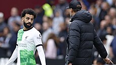 Liverpoolský útoník Muhamad Salah a trenér Jürgen Klopp se pohádali bhem...