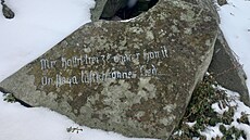 Pomník Antonu Güntherovi na námstí v Boím Daru slavnostn odhalili v den jeho...