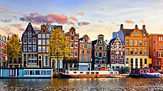 Amsterdam. Hlavní msto Nizozemska nabízí pro kadého nco