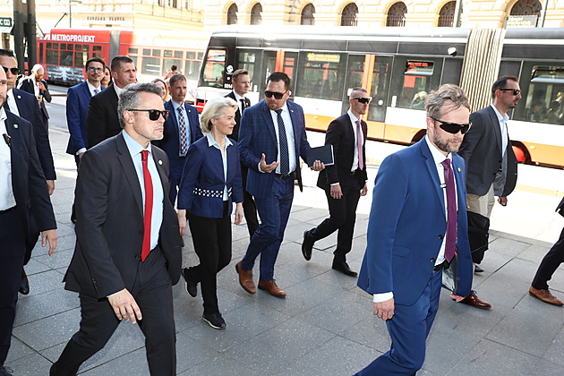 Von der Leyenová exkluzivně pro Lidovky: Potřebujeme v Evropě více zbrojařů