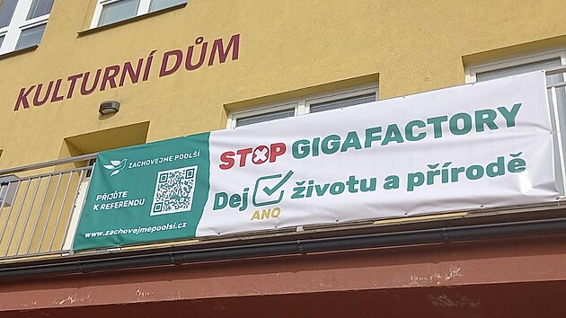 Transparent umstn na kulturnm dom v Doln Lutyni na Karvinsku. (30. dubna 2024)