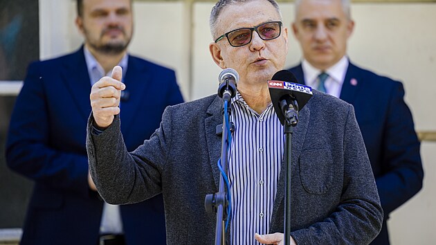 Z�stupci soci�ln� demokracie (SOCDEM) si spole�n� s odbor��i o den d��ve p�ipomn�li 134. v�ro�� Sv�tku pr�ce. (30. dubna 2024)