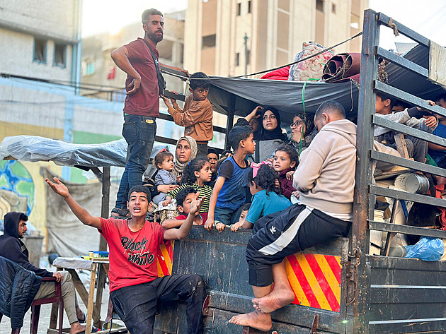 Izrael chystá úder na Rafáh, evakuace tisíců lidí má zatlačit na Hamás