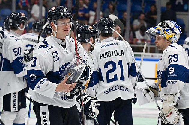 Finové porazili po nájezdech Švédy a vyhráli České hokejové hry