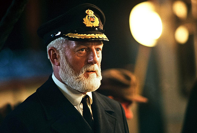 Kapitán z Titaniku, Théoden z Rohanu. Zemřel herec Bernard Hill