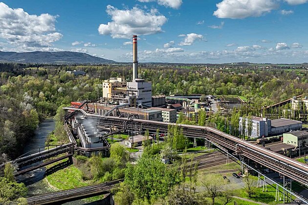 Pohled na závod Energetika Tinec, který patí pod Tinecké elezárny. (7....