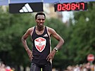 Lemi Berhanu Hayle v cli Praskho maratonu.