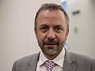 Marek �ení�ek p�ed jednáním výkonného výboru TOP 09