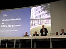 P�i prezentaci projektu dru�stevn�ho bydlen� z�jemci t�m�� zaplnili ���rsk�...