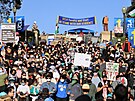 Protesty zastánc Palestiny na Kalifornské univerzit (UCLA) (2. kvtna 2024)