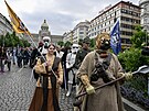 Fanouci Star Wars proli v kostýmech centrem Prahy. (4. kvtna 2024)