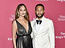 Chrissy Teigenová a John Legend na The King's Trust Global Gala v New Yorku (2....