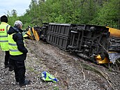 Správa železnic provÄřuje poškozen­ trati po vykolejen­ osobn­ho vlaku u Kl­nce