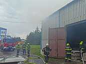 V areálu porcelánky v K. Varech hořelo ve skladu, nikdo nebyl zranÄn
