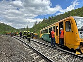 U Mchenic vykolejil vlak. (2. kvtna 2024)