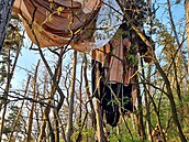 V Trubín na Berounsku spadl horkovzduný balon. (4. kvtna 2024)
