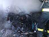 V eské Rybné u Prosee na Chrudimsku zasahovali hasii u poáru garáe....