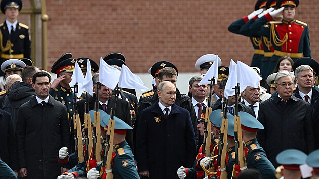 Oficiální pedstavitelé, vetn ruského prezidenta Vladimira Putina, kazaského...