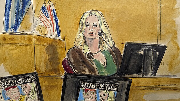Stephanie Cliffordová vypovídá na lavici svdk u trestního soudu na Manhattanu...