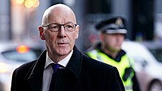 Favorit na post nového pedsedy Skotské národní strany John Swinney (30. dubna...