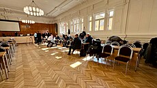 Hlavní p�ípad kauzy ROP Severozápad má 27 ob�alovaných, proto se projednává v...
