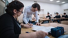 Maturita z �eského jazyka na Smíchovské st�ední pr�myslové �kole a gymnáziu (3....
