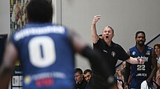 D��ínský kou� Tomá� Grepl