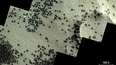 Výsek povrchu Marsu poízený sondou Trace Gas Orbiter, která je souástí mise...