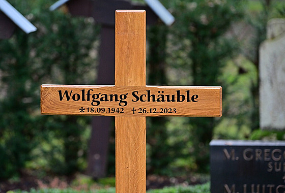 Hrob bývalého pedsedy nmeckého Spolkového snmu Wolfganga Schäubleho (5. ledna 2024)