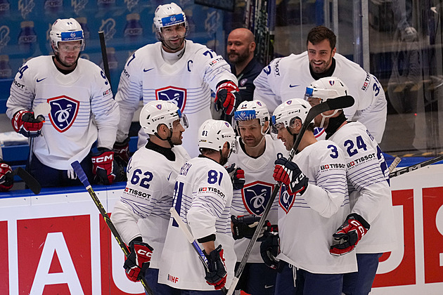 Hraje KHL, jeho nominaci posvětila ministryně. Teď vede Francii k záchraně