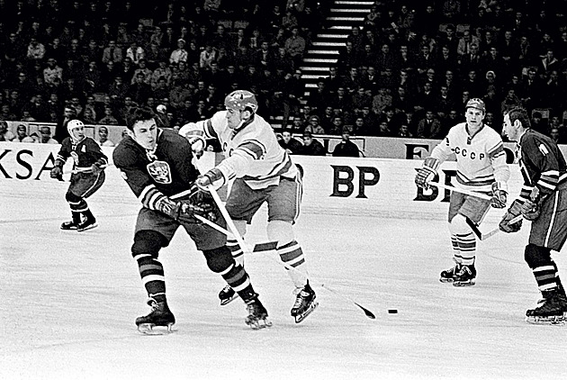 Nedo vzpomíná na Grenoble: Vypadali jsme jak popeláři. Rusy vytočil náš protest
