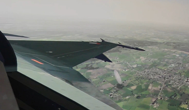 Ukrajina má první mobilní simulátory F-16. Za dodávku děkuje i Česku