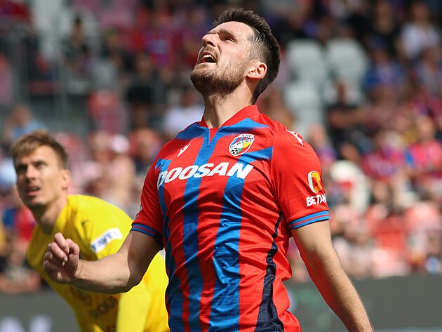 Pilsen Kadlec'i Bohemyalılardan aldı, Havel ters yöne gidiyor