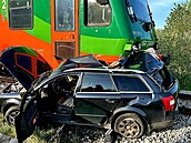 Na pejezdu u Horní Plané se srazil vlak s autem. (11. kvtna 2024)