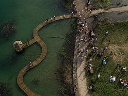 Necelých t�icet kilometr� jízdy z Katovic se nachází zajímavá turistická...