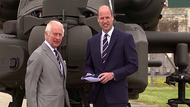 Princ William pevzal vojenskou funkci od krle Charlese
